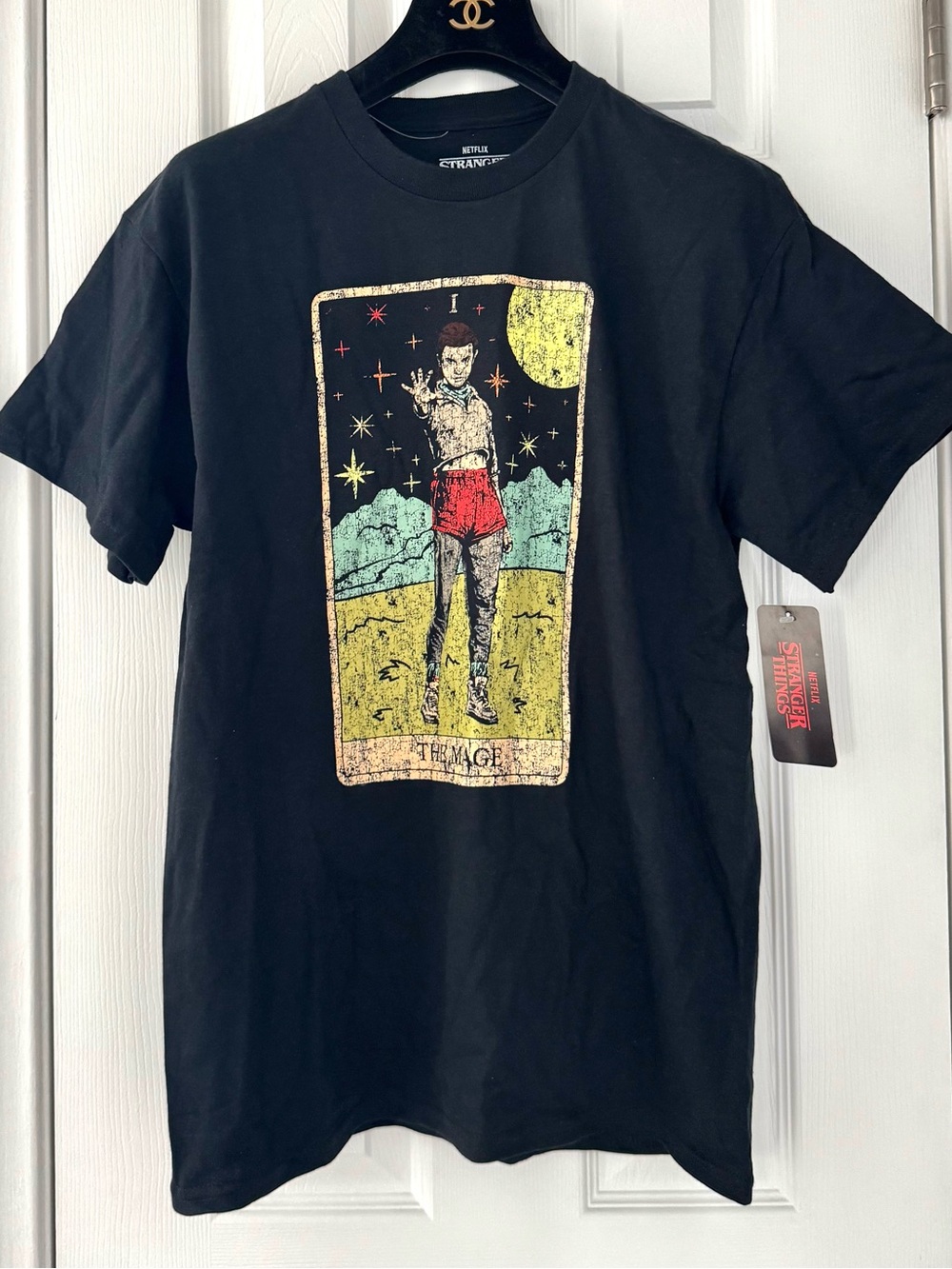 Netflix X Stranger Things The Mage Graphic Tee - Black